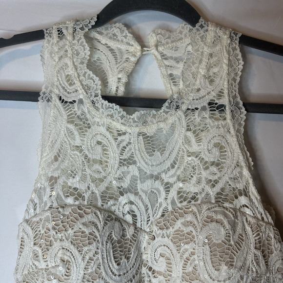 Sequin Hearts Cream Lace Sequin Homecoming Wedding Mini Dress Size 5 Stretchy - Picture 4 of 12